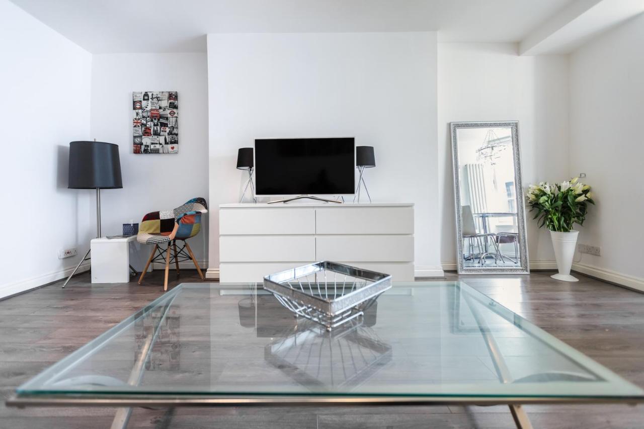 Paddington/Lancaster Gate Luxury Apartment By Hyde Park London Bagian luar foto