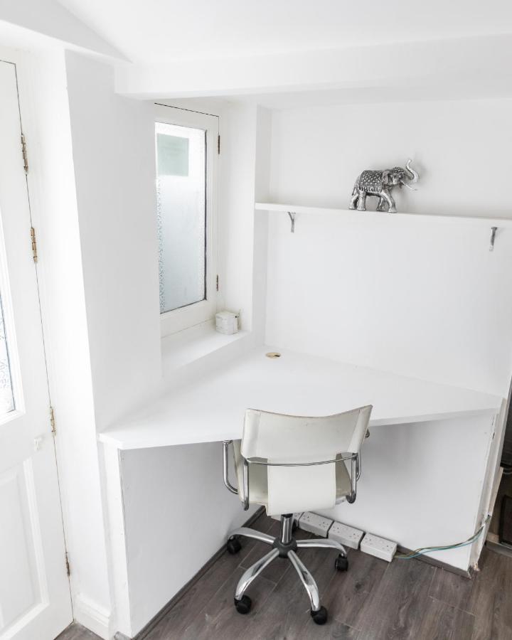 Paddington/Lancaster Gate Luxury Apartment By Hyde Park London Bagian luar foto