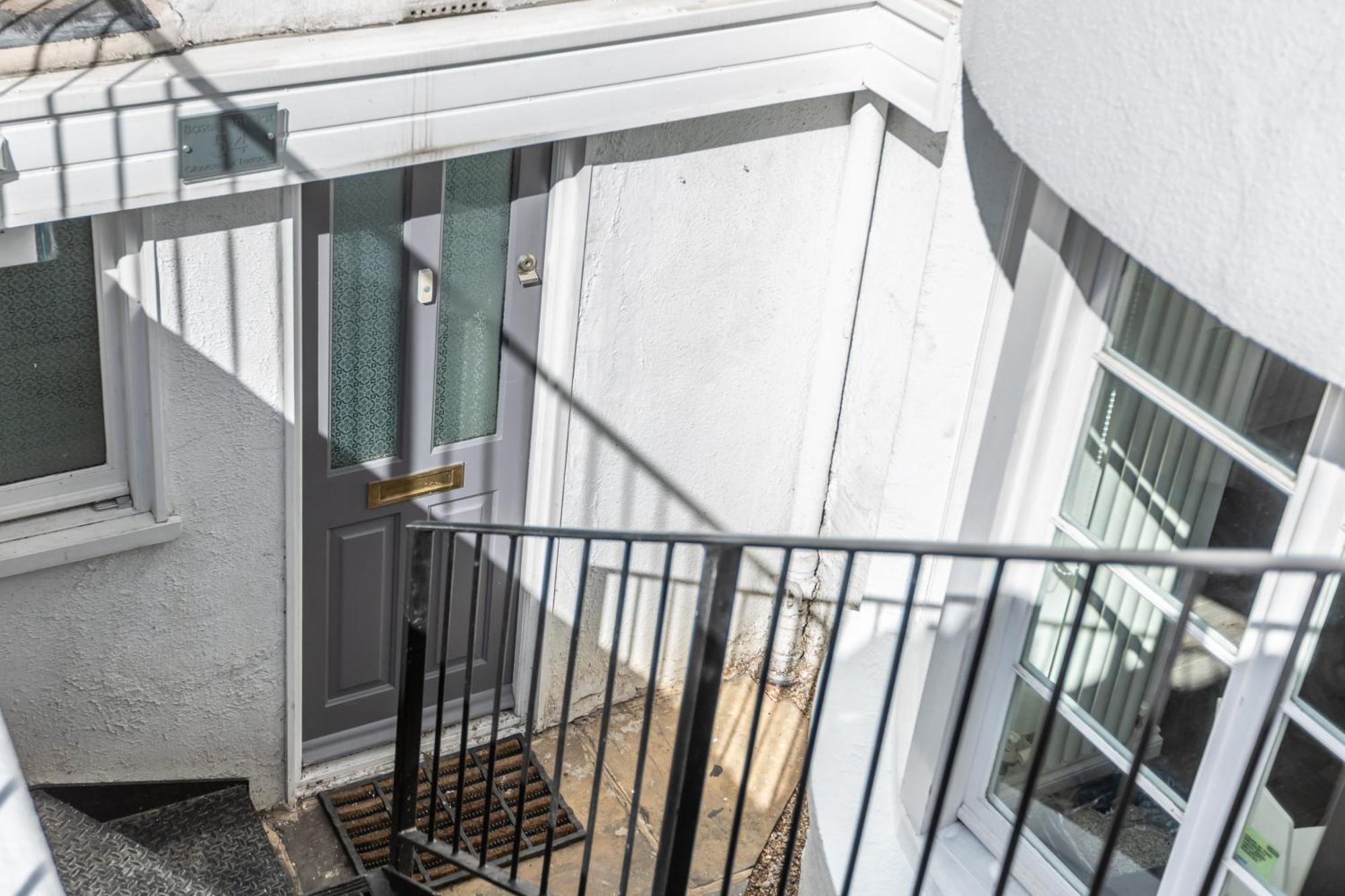 Paddington/Lancaster Gate Luxury Apartment By Hyde Park London Bagian luar foto